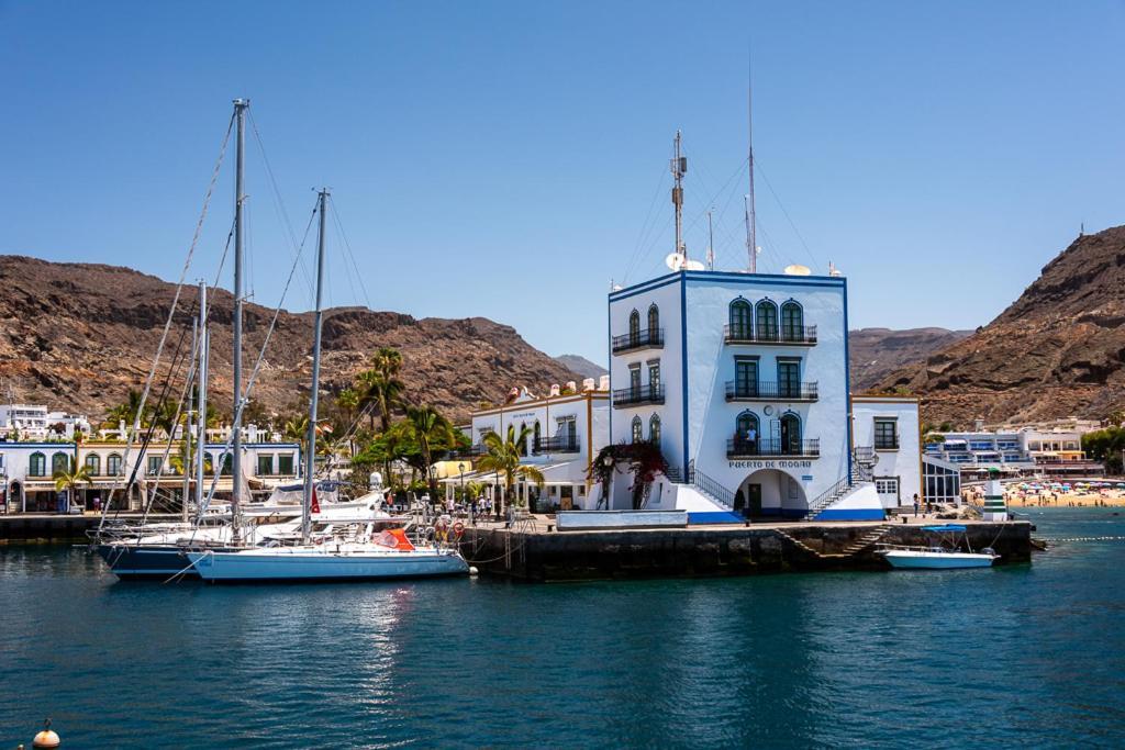 Apartamentos Las Palmeras Puerto De Mogan Bagian luar foto
