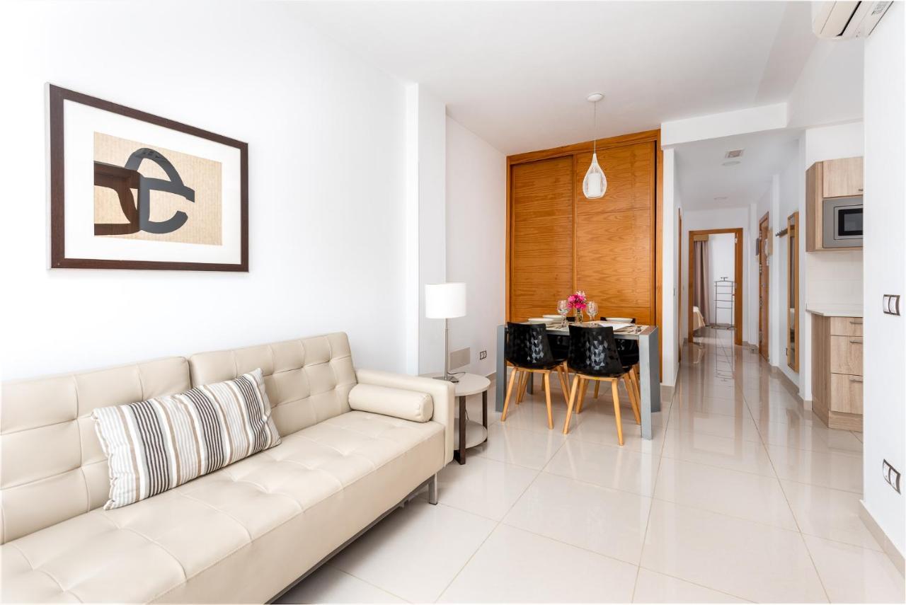 Apartamentos Las Palmeras Puerto De Mogan Bagian luar foto