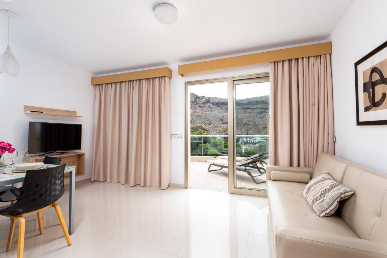 Apartamentos Las Palmeras Puerto De Mogan Bagian luar foto