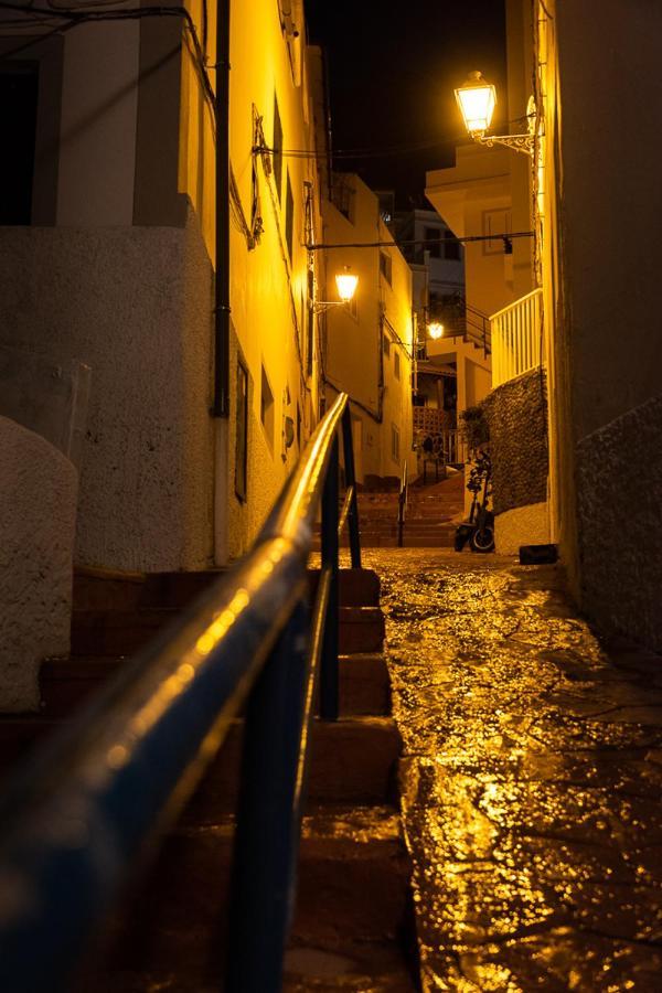 Apartamentos Las Palmeras Puerto De Mogan Bagian luar foto
