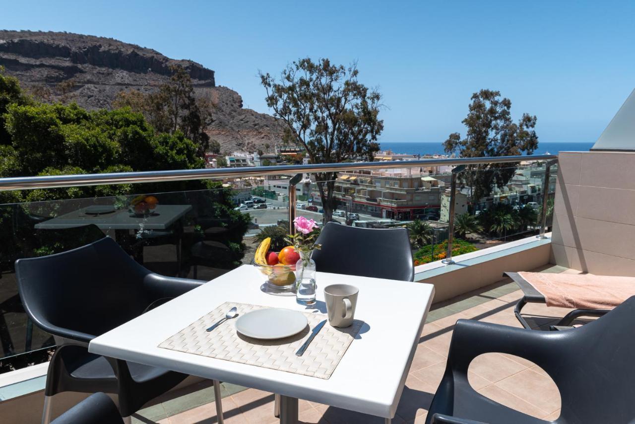 Apartamentos Las Palmeras Puerto De Mogan Bagian luar foto