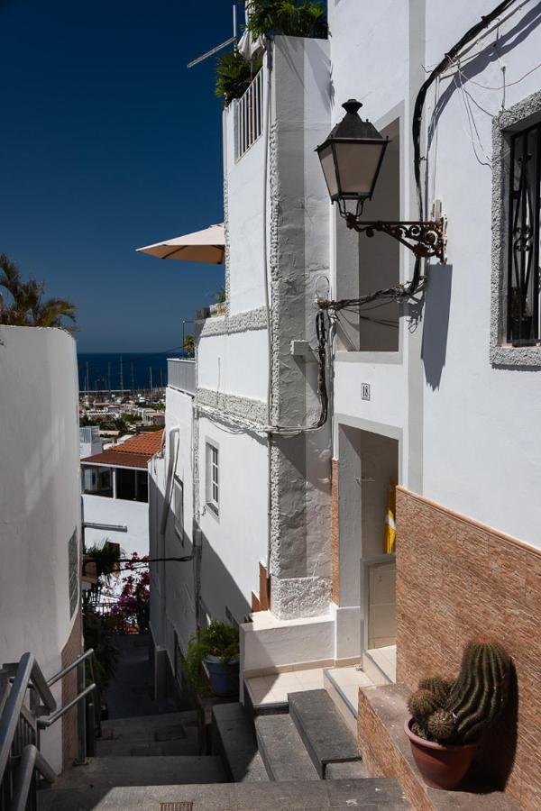 Apartamentos Las Palmeras Puerto De Mogan Bagian luar foto