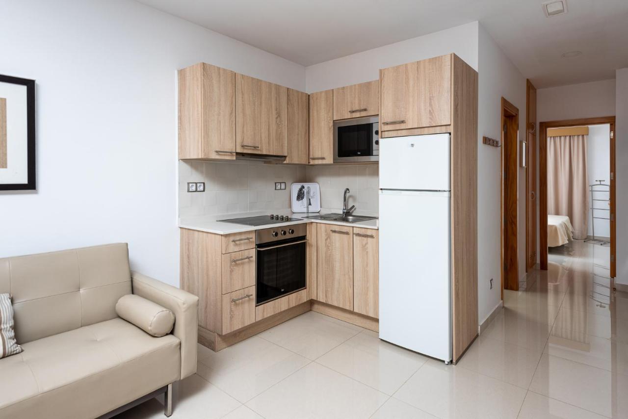 Apartamentos Las Palmeras Puerto De Mogan Bagian luar foto