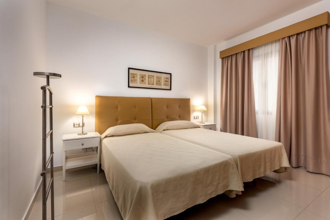 Apartamentos Las Palmeras Puerto De Mogan Bagian luar foto