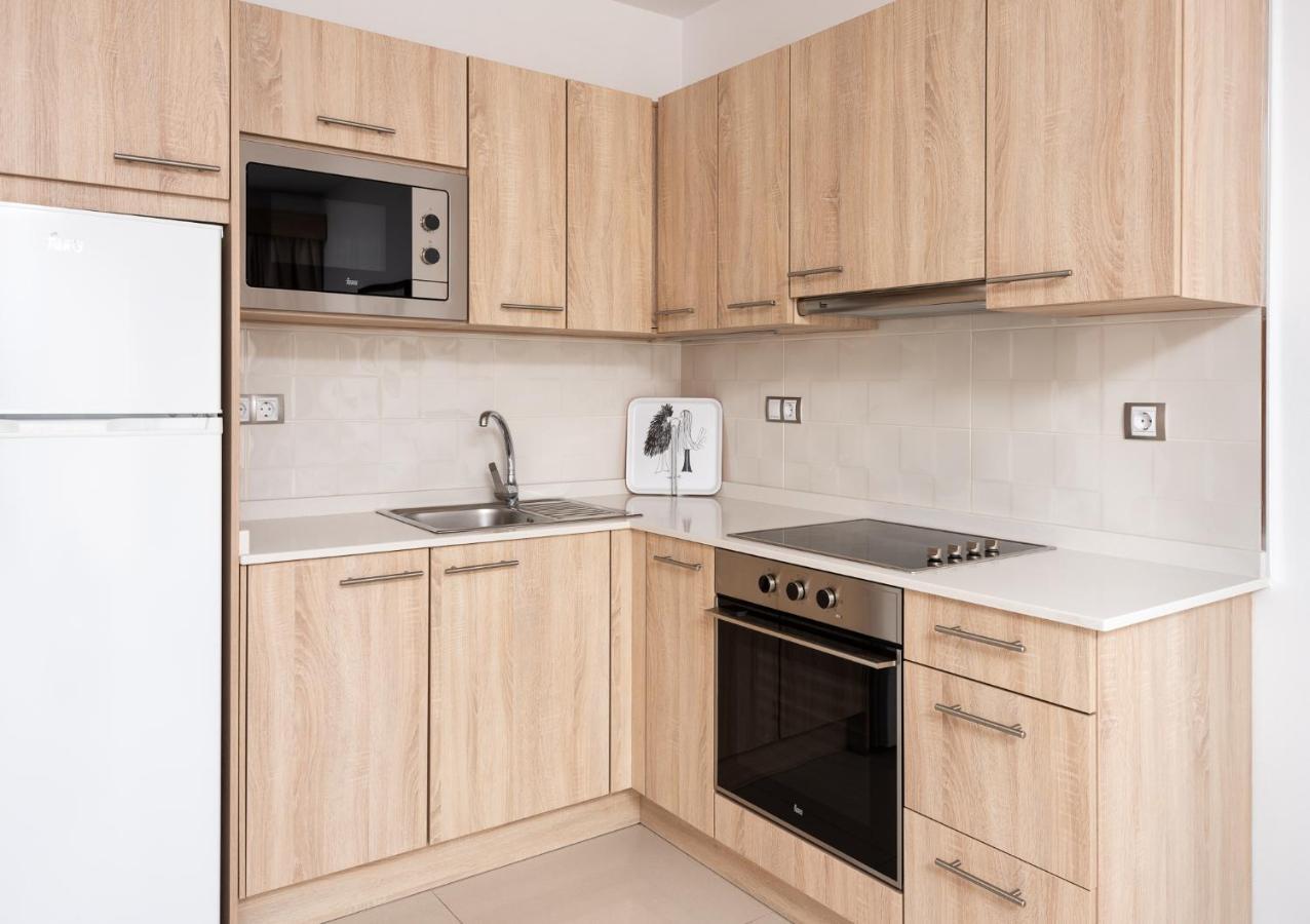 Apartamentos Las Palmeras Puerto De Mogan Bagian luar foto
